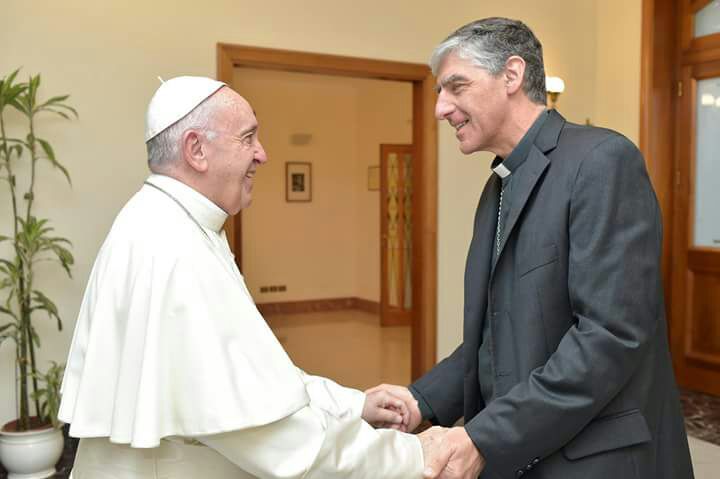 El Monseñor fue recibido por el Papa.