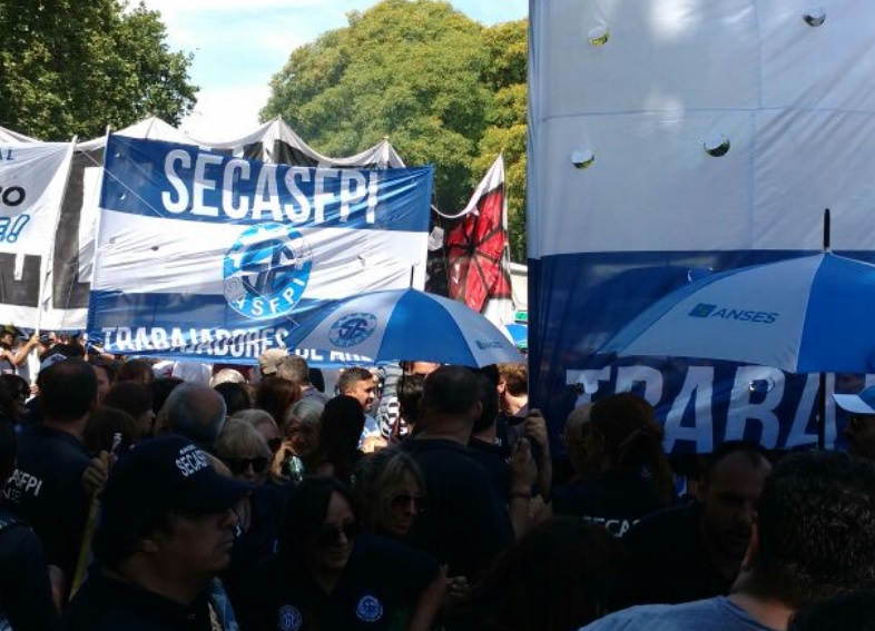 Los delegados de Río Gallegos viajaron a la marcha nacional.