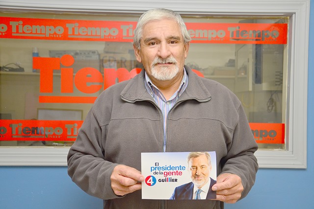 Jaime Aguilar visitó la redacción de TiempoSur. (C.R)