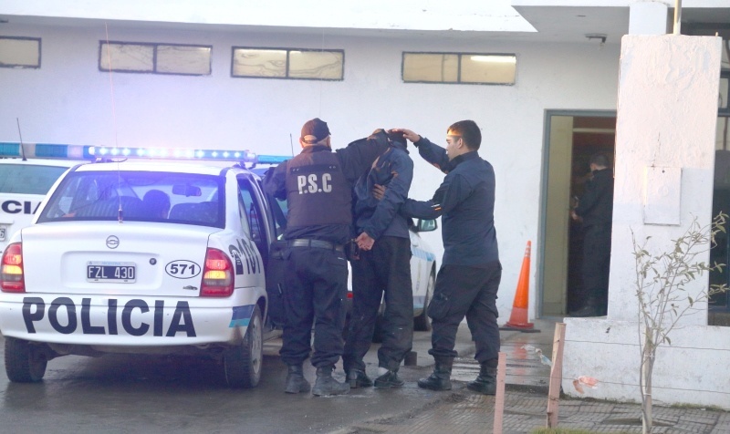 El sujeto quedó detenido en la Comisaría Segunda. 