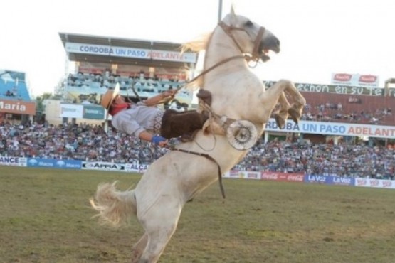 Santa Cruz suma puntos en el final de Jesús María