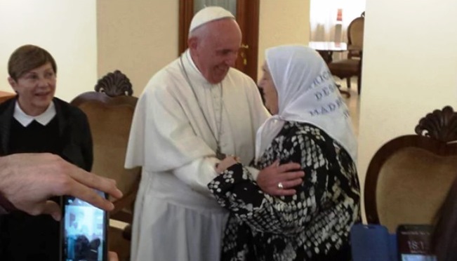 El Papa recibió a Bonafini en mayo de 2016. 