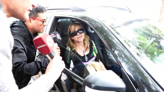 La jueza Marta Yáñez al salir del Juzgado Federal de Olivia, pide paciencia en la investigación.