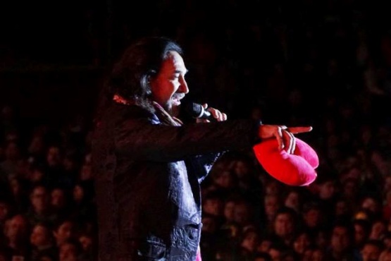 Marco Antonio Solís marcó el cierre del escenario de la Fiesta Nacional del Lago