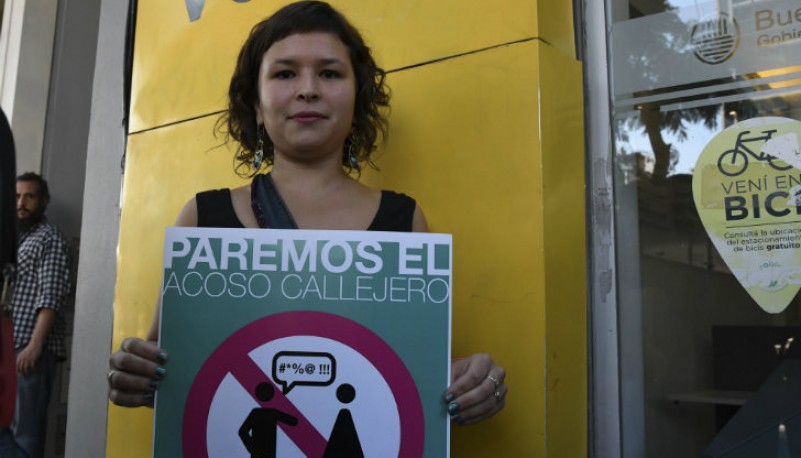 El 58% de las mujeres argentinas fue manoseada “alguna vez” en la vía pública. Foto:Telam
