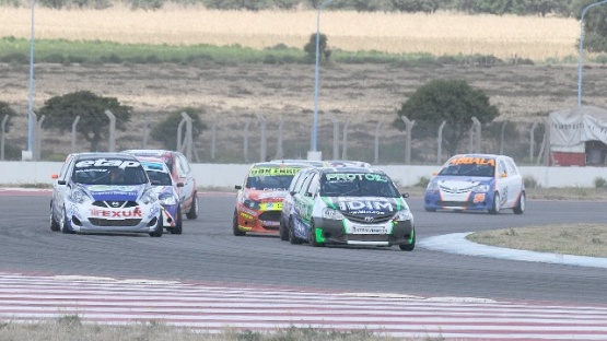 El más joven sigue marcando el ritmo entre los santacruceños. 