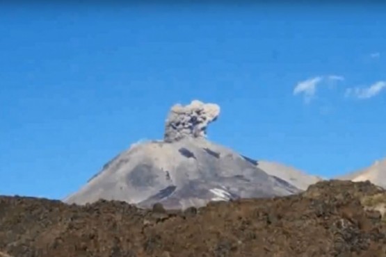 Alarma en Neuquén por la posible erupción del volcán Chillán