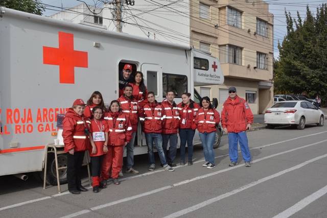 Parte del equipo de Cruz Roja. (M.L)
