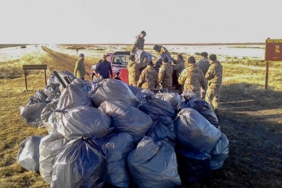 Agencia Ambiental y Ejército realizaron limpieza