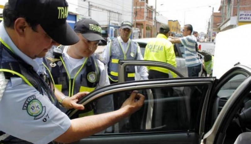 Al multar, se brinda una licencia para conducir por los siguientes 10 días (Foto ilustrativa - Vanguardia)