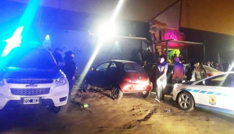 Los controles se concretaron en la madrugada del sábado en distintos locales de El Calafate. 