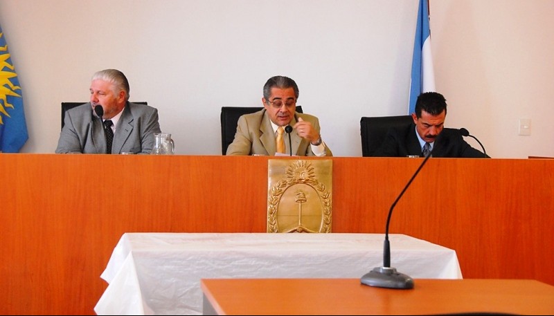 Tribunal Oral estuvo integrado por los Dres. Ruggero, Reynaldi y Chávez.