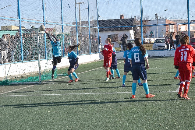 También hubo fútbol en los Evita.