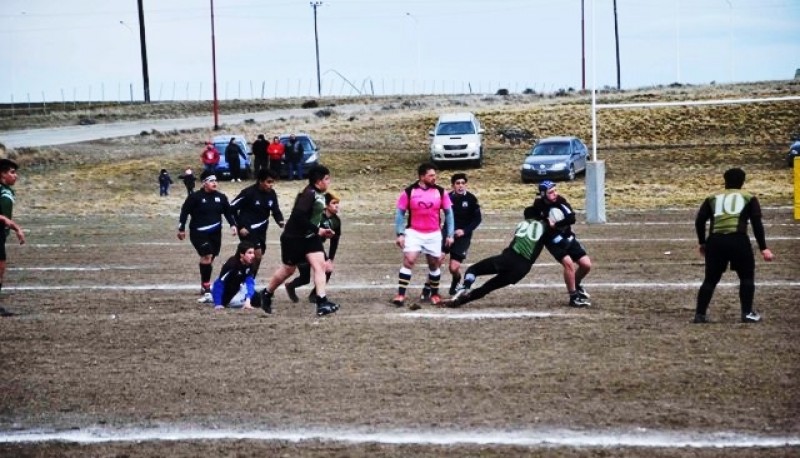 El rugby tiene a “Macato” en la etapa provincial.