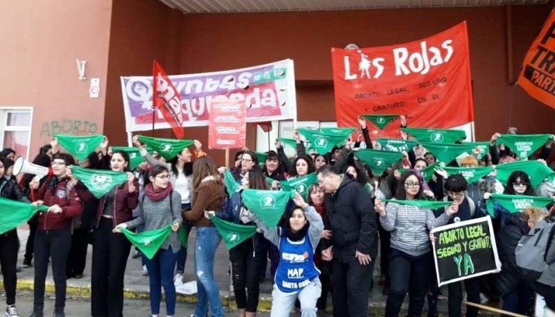 El pañuelazo terminó en el Hospital de Río Gallegos 