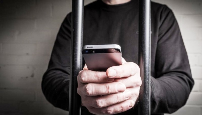 Se acabaron los celulares para los presos. 