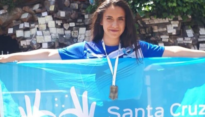 Micaela se colgó la medalla más preciada - representante en taekwondo