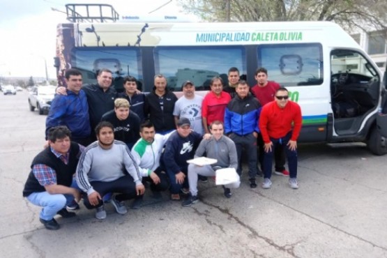 Profesores de fútbol infantil viajaron a Los Antiguos  a un curso de Capacitación