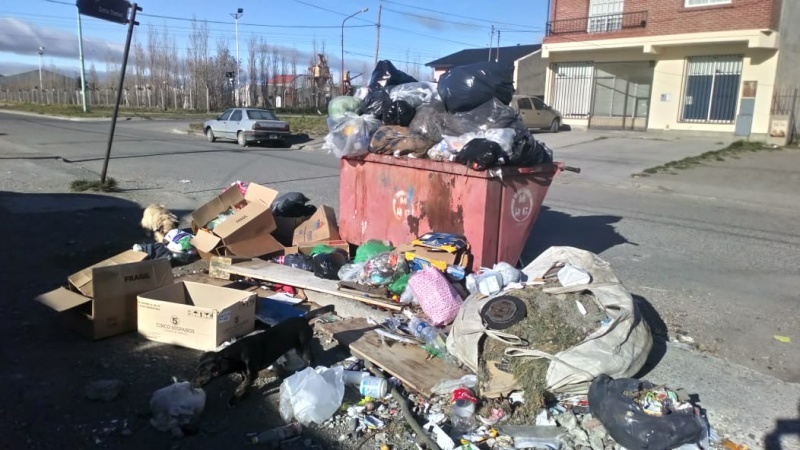 Hubo reclamos de los barrios por la situación de los contenedores. 