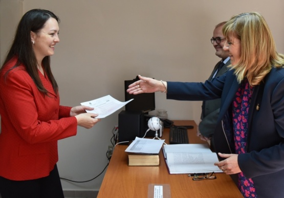 Galina Makurina, nacida en Rusia, recibió la ciudadanía. 