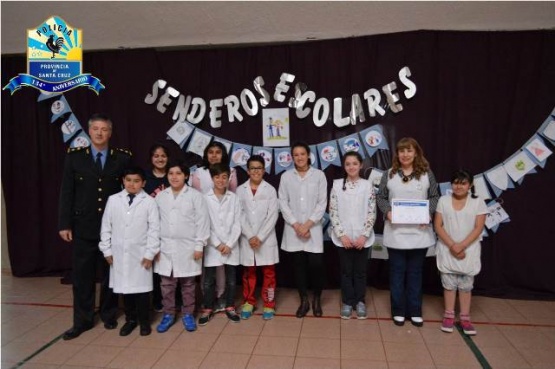 Se entregaron los premios a los chicos que participaron del Sendero Escolar