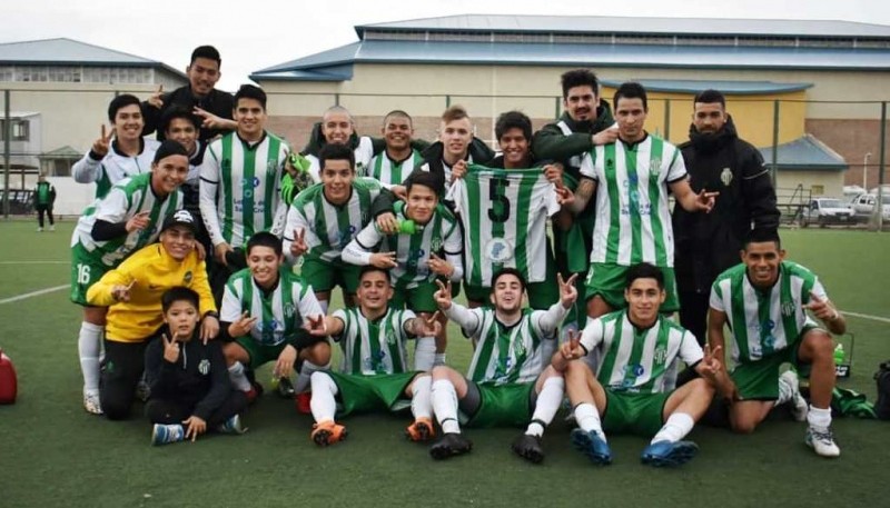 Los muchachos de Primera festejaron de nuevo.