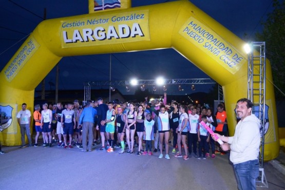 Un éxito el II Running nocturno junto a la Master Class de Zumba