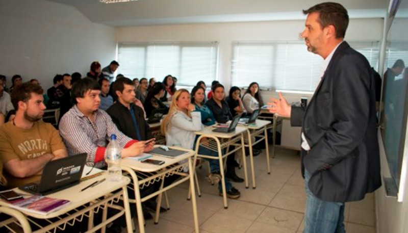 Presentación del SI.T.I a directores de escuelas. 