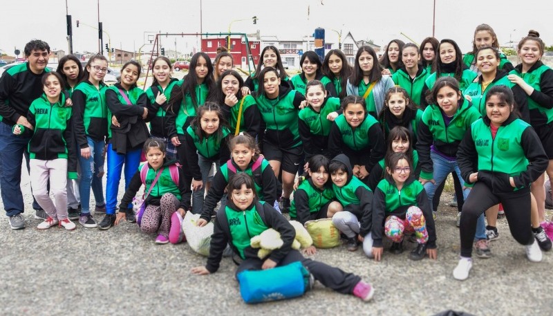 Liga femenina: el Lucho Fernández viajó a Punta Arenas