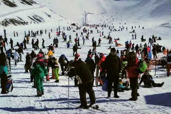 Este lunes licitan la concesión del centro invernal La Hoya