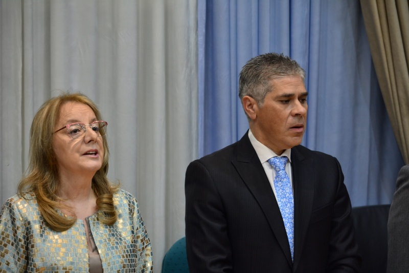 Alicia Kirchner y Pablo González al inicio de la sesión. (C,R) 