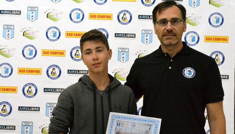 Mancini fue uno de los que terminó con su diploma.  