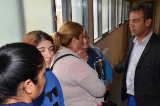 Asistieron a 14 familias por la lluvia en Trelew