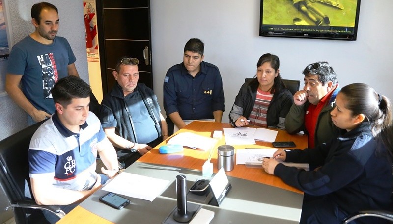 Encuentro por el operativo de seguridad de la Corrida.