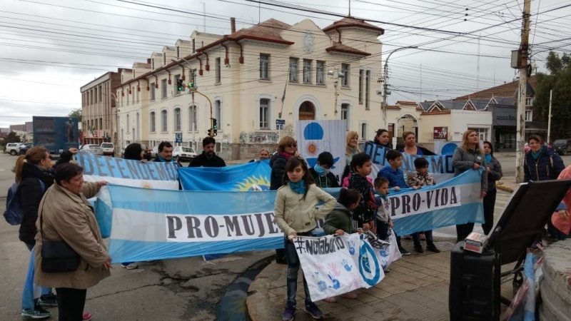 Se concentraron en Kirchner y San Martín. (C.G) 