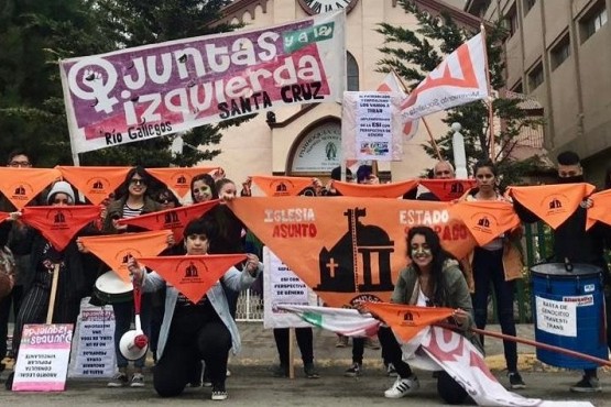 Se organizó el primer pañuelazo naranja del año en Río Gallegos