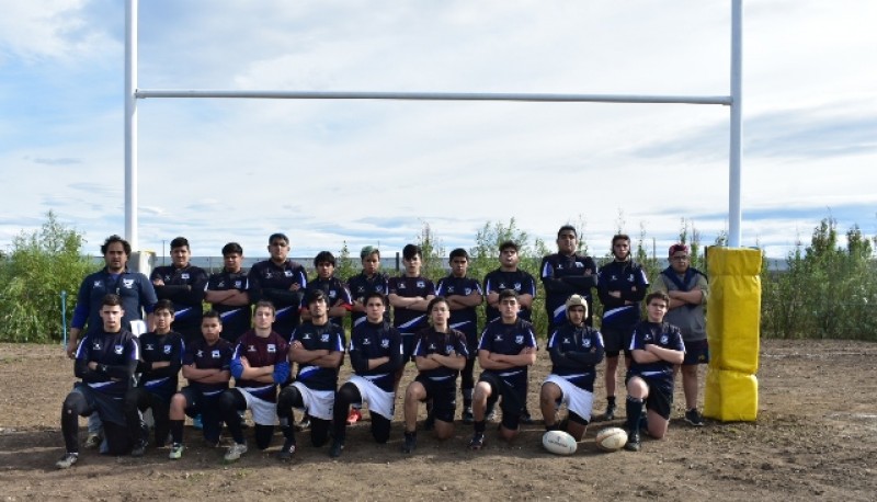 CoSeBa inauguró ayer su propia cancha y jugaron los juveniles.