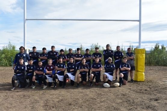 CoSeBa inauguró ayer su propia cancha y jugaron los juveniles.