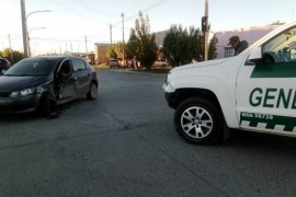 Móvil de Gendarmería protagonizó fuerte colisión