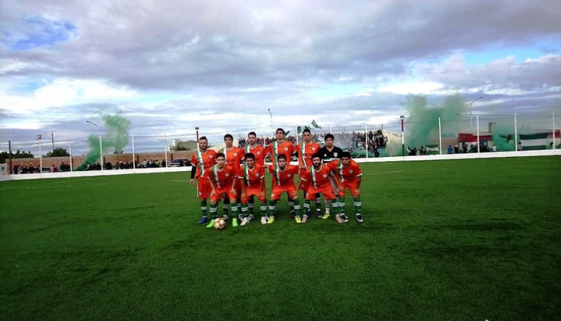 El albiverde manda en la ciudad y en el torneo. 