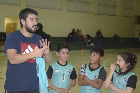 Indumentaria para las escuelas deportivas