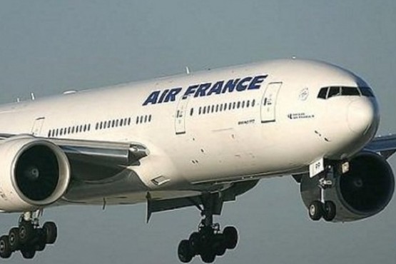 Amenaza de bomba en un avión de Air France antes de su despegue en Ezeiza