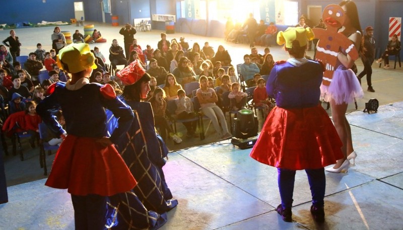 Musical en el Polideportivo (C.G)