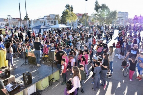 Masiva participación del “Primer Motofestival Día del Niño”