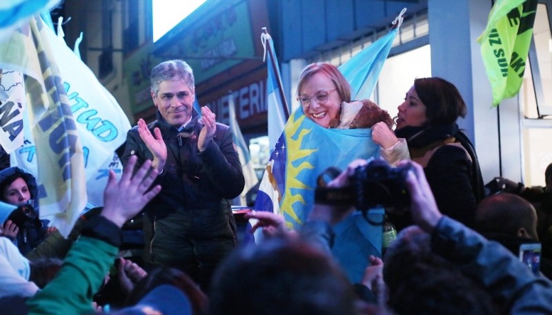 Alicia habló con la militancia y en redes.