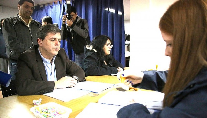 Leguizamón en la presentación de listas. 