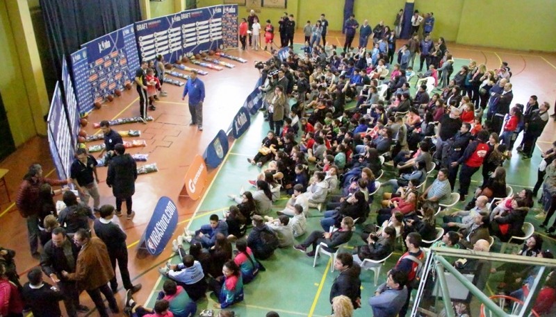 El gimnasio estuvo colmado de niños.