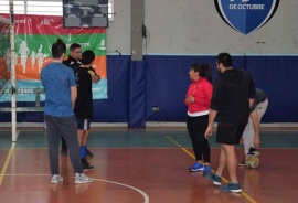 Destacan participación en jornada de capacitación de Voley