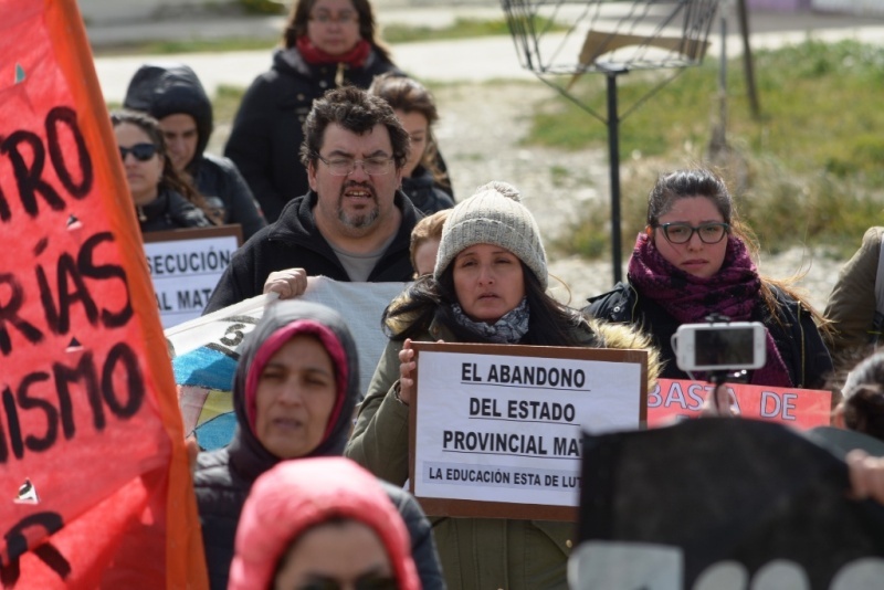 Uno de los tantos carteles que se pudieron ver (Fotos.C.Robledo).