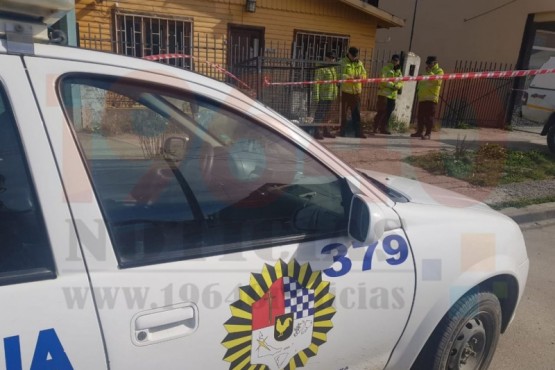 Personal policial en el lugar.